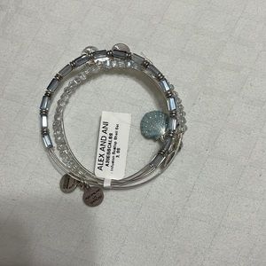 Alex and Ani bracelet set with jewelry pouch